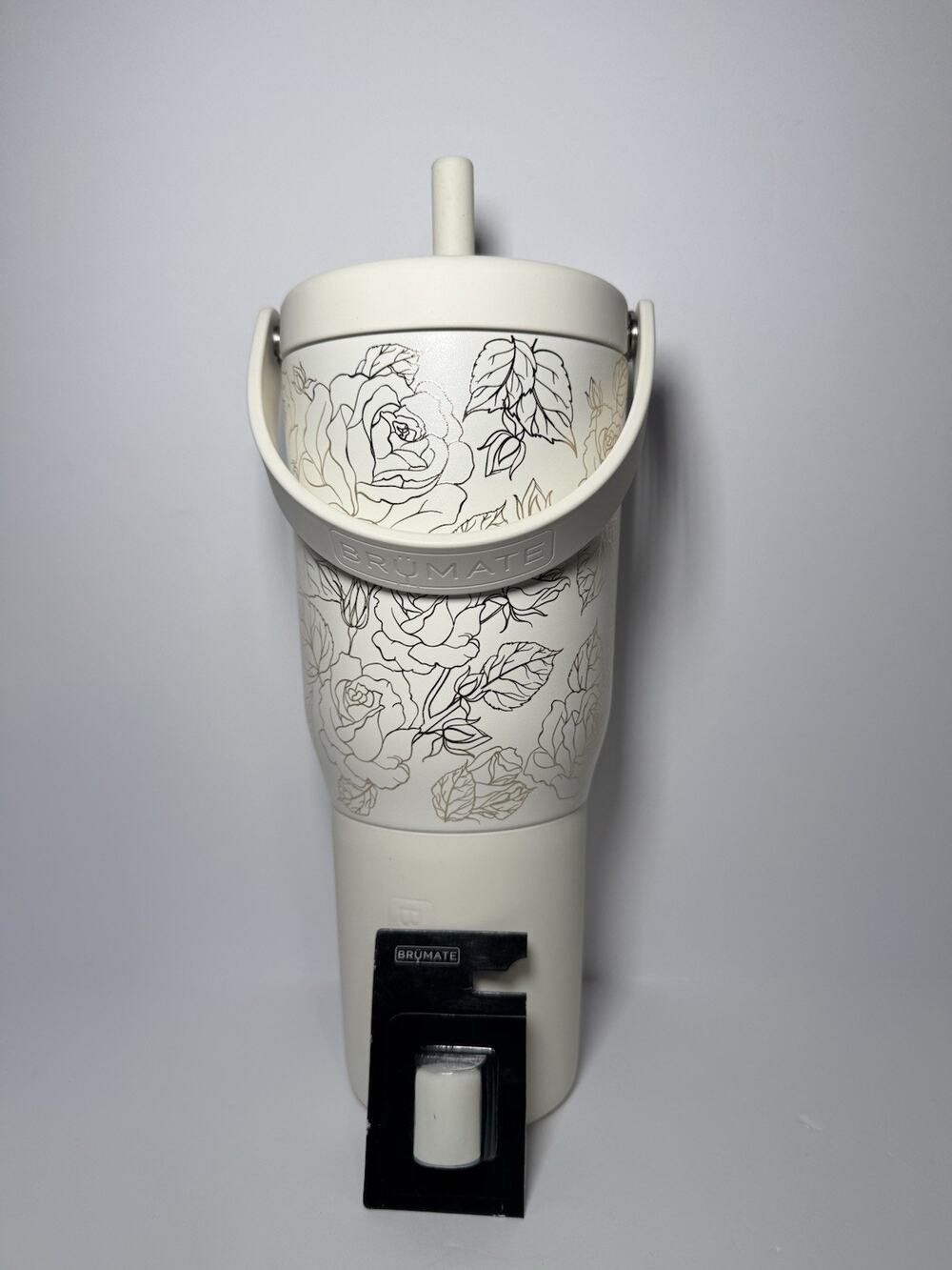 Brumate ENCHANTED ROSE 35oz Resa Tumbler Water Bottle BNWT + Straw Cover